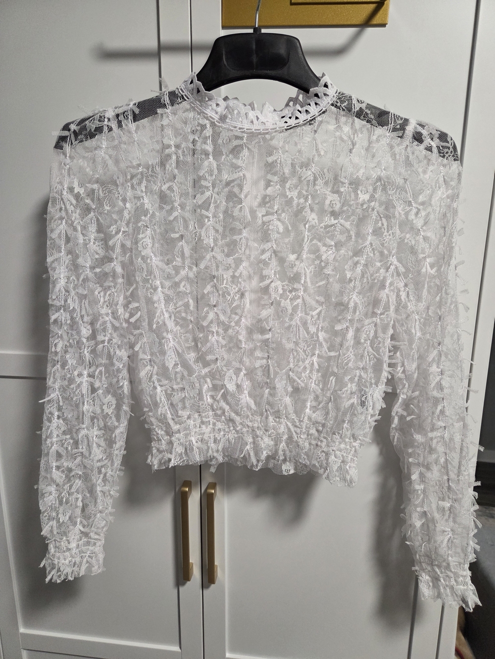 Women's White Textured Long-Sleeve Top